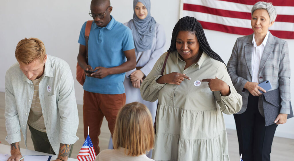 people in the voting line